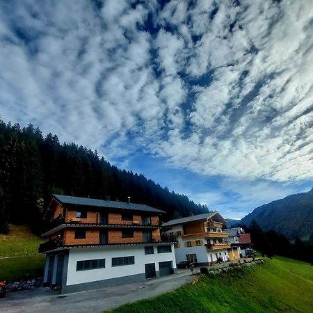 Haus Margrith Alpenblick Appartements Damuels Luaran gambar